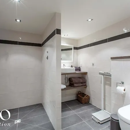 Chalet A Great For 4 People With Jacuzzi *