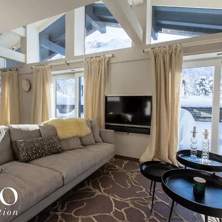 A Great For 4 People With Jacuzzi *
